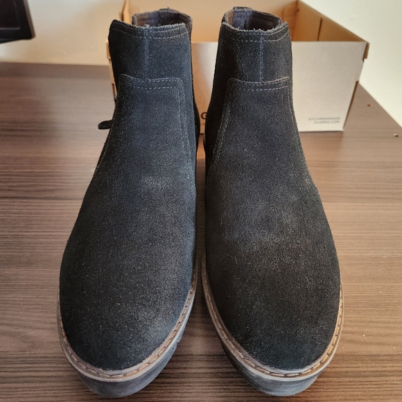 Clarks Black Suede Ankle Booties - Picture 3 of 6